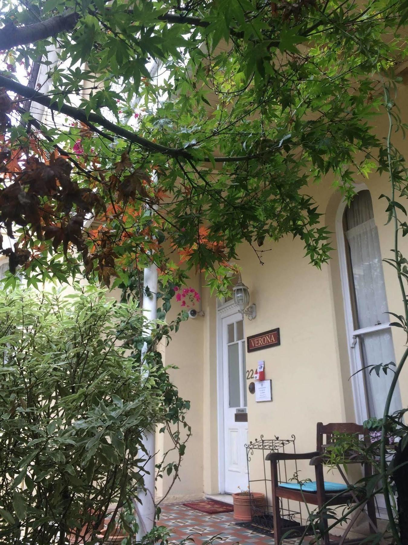 Verona Guest House Sydney Bagian luar foto